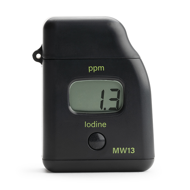 Milwaukee MW13 Digital Iodine Tester Front view, large display visible, handy housing, user-friendly, accurate iodine measurement in real time