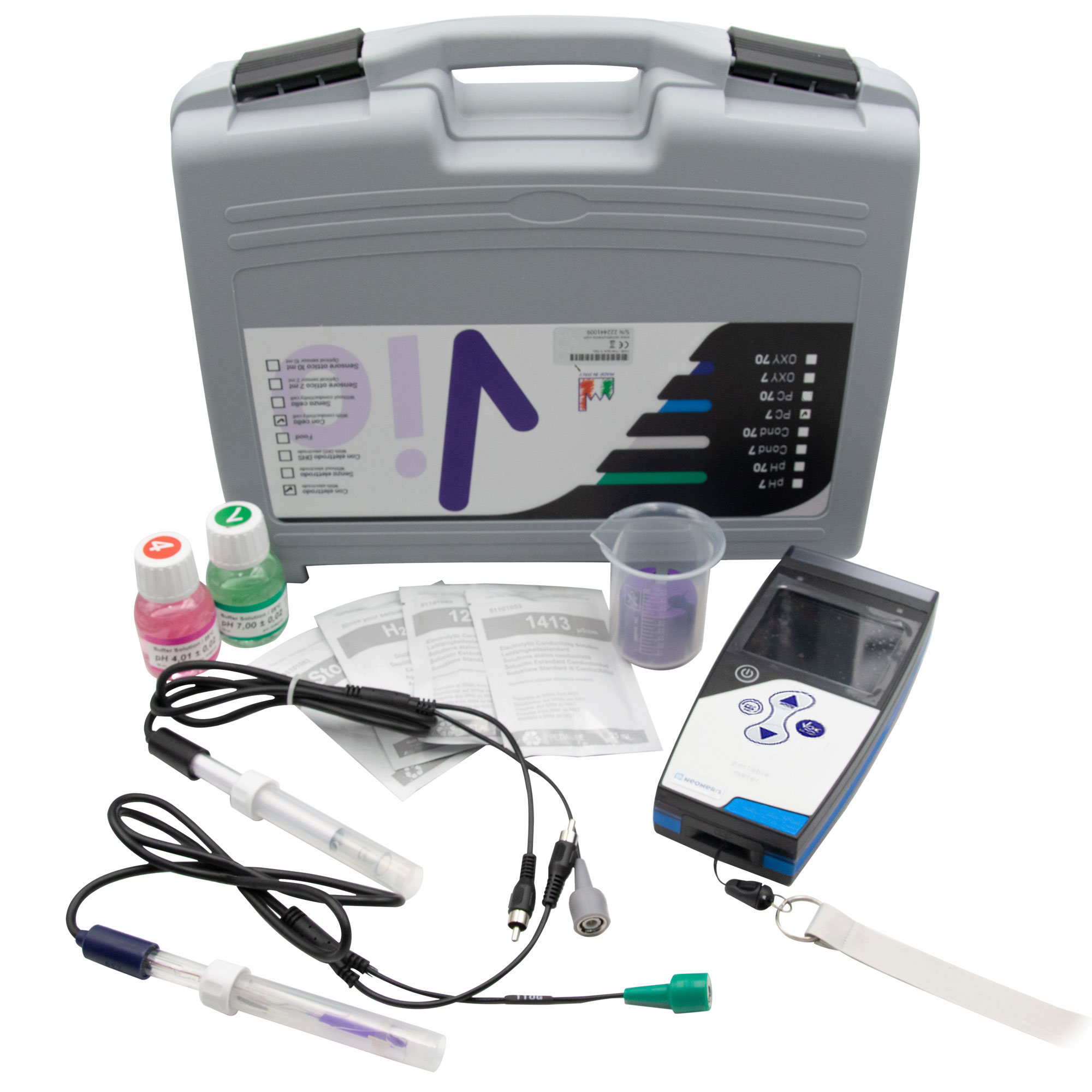 Professional pH Leitfähigkeit TDS Redox Messgerät und Zubehör ausgepackt Koffer geschlossen aufrechtstehend fotografiert.