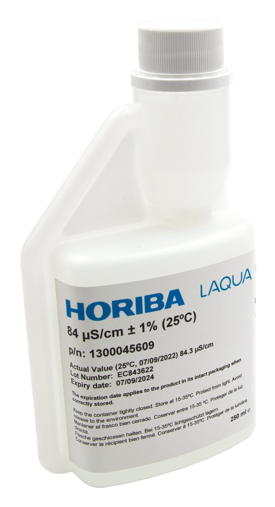 ORIBA 84 µS/cm Kalibrierlösung in ergonomischer Flasche, Blick auf Schrift