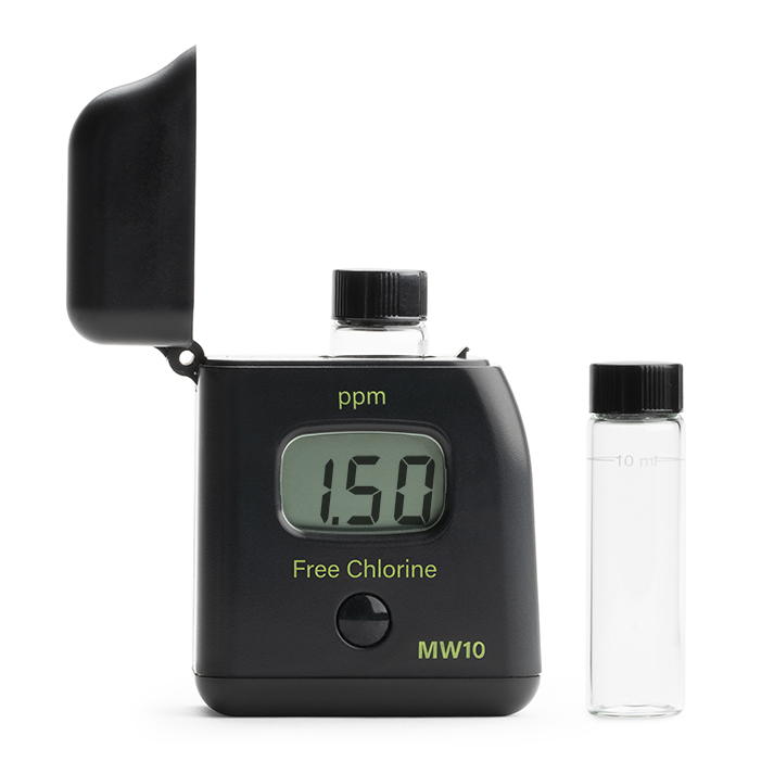 Milwaukee MW10 Digital Free Chlorine Tester with Reagents, Slanted