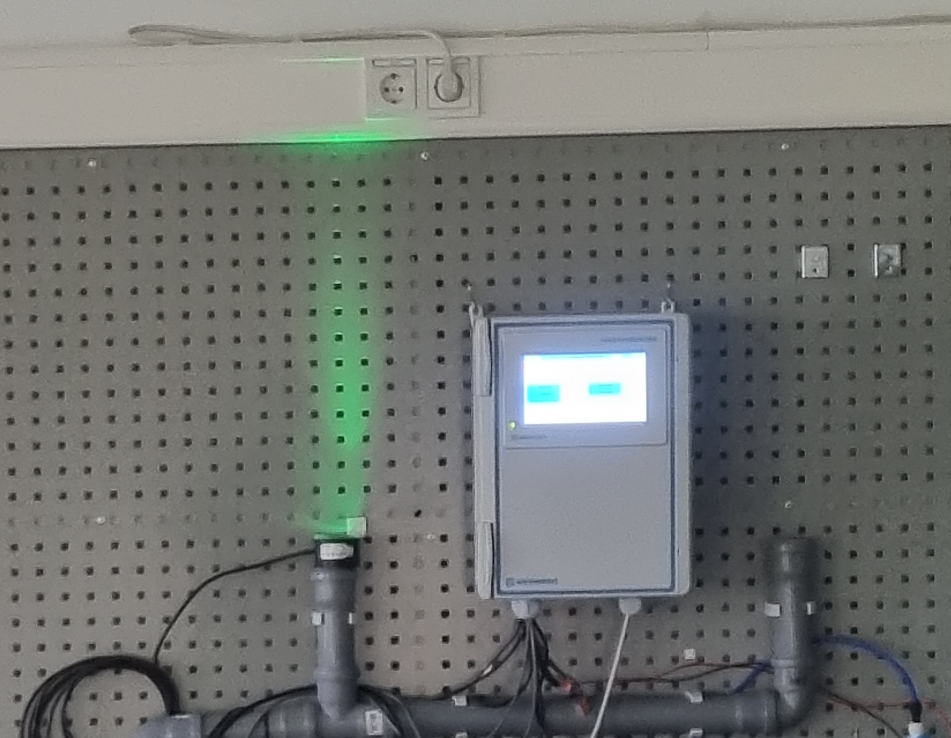 N-LF420 0-2000µS Leitfähigkeitsmessgerät mit 4-20mA Ausgang, LED Konfiguration und Einschraubgewinde gemäß Ihren Anforderungen