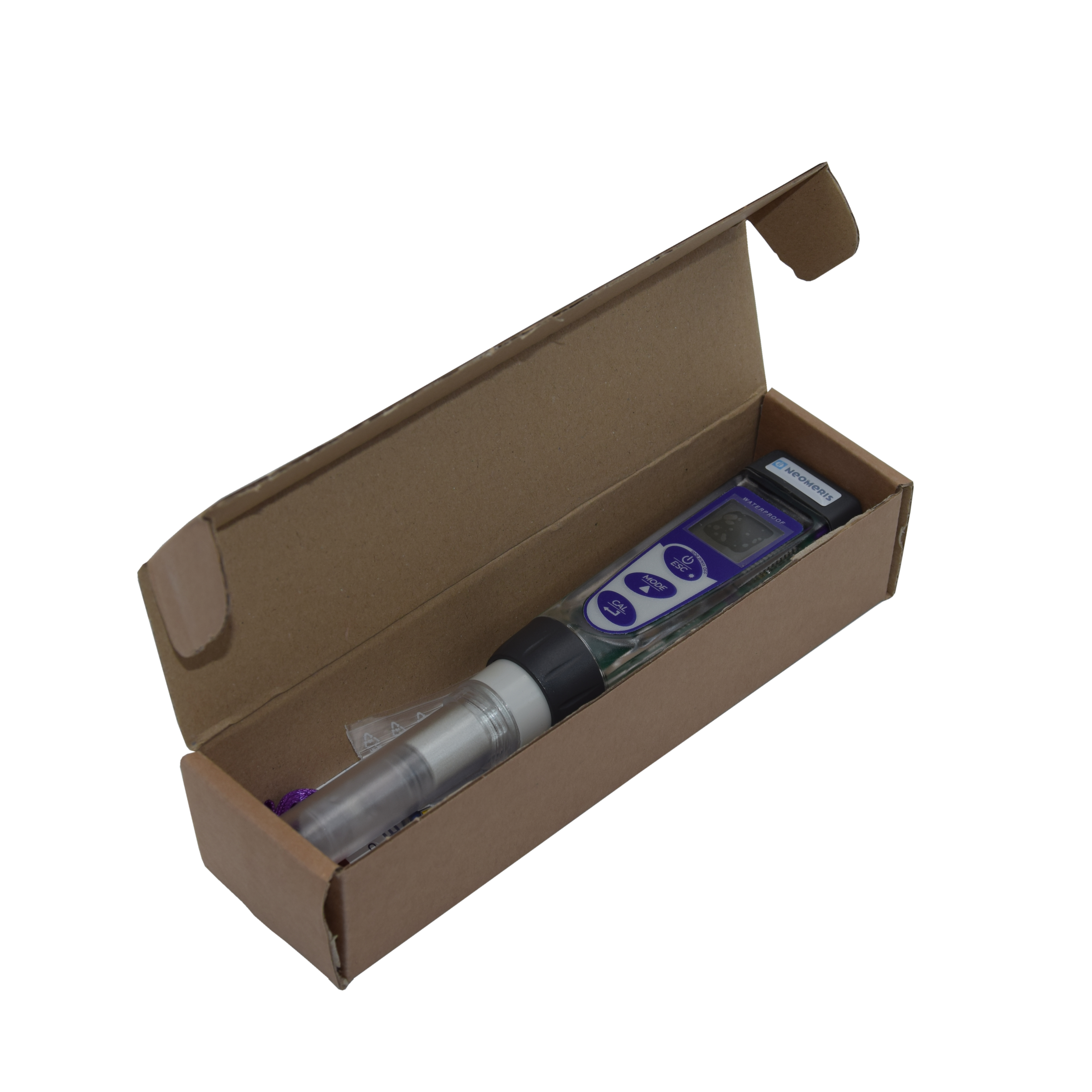 Advanced Pocket-Tester liegend im Karton, LCD und Sensorelektrode erkennbar