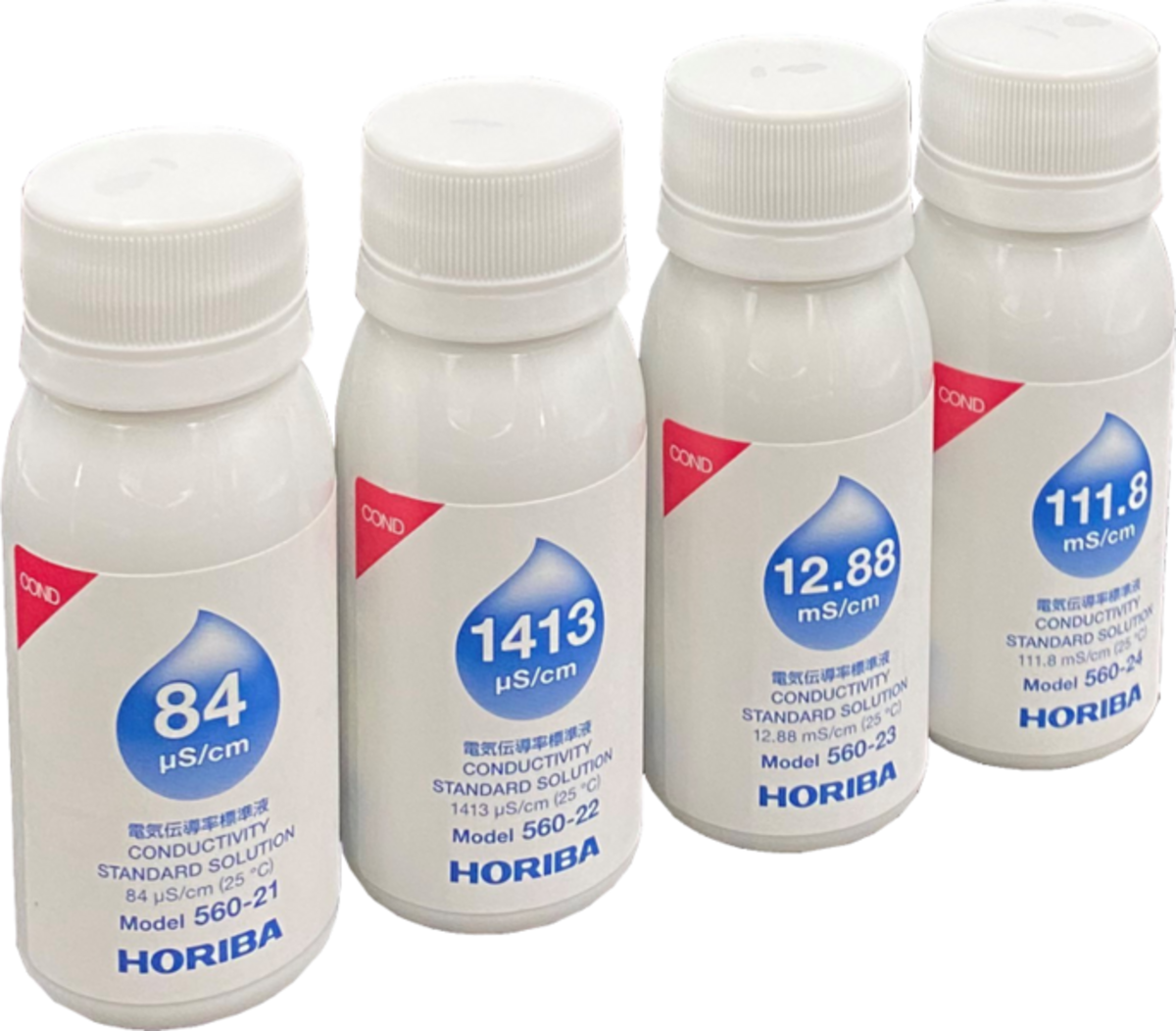 Horiba Starter-Set Leitfähigkeitskalibrierlösungen mit vier 60 ml Flaschen, klare Frontansicht, verschiedene Messbereiche