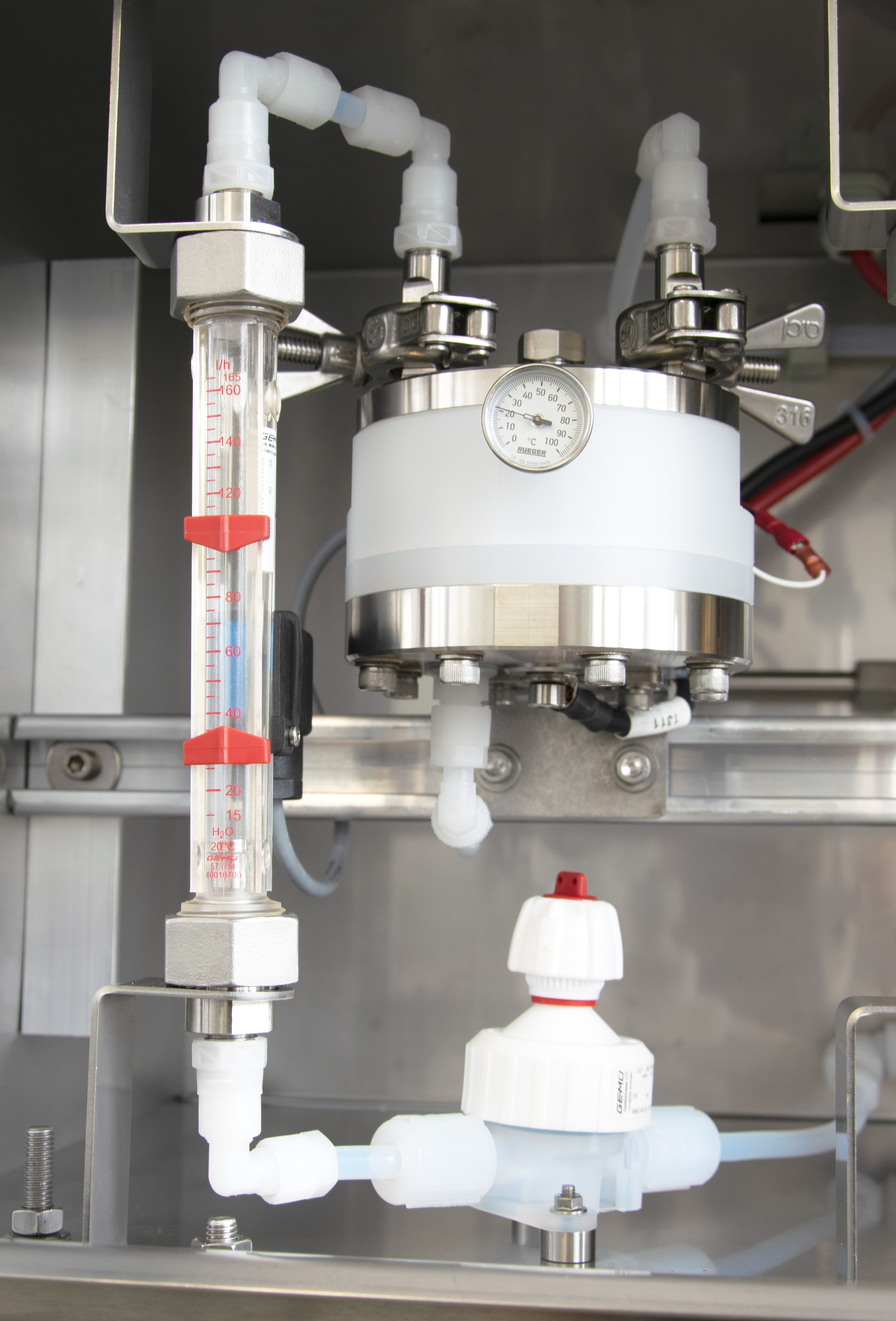 Ozonia Membrel MkV-S-1, Elektrolysezelle mit integriertem Durchflussmesser, präzise Ozonproduktion