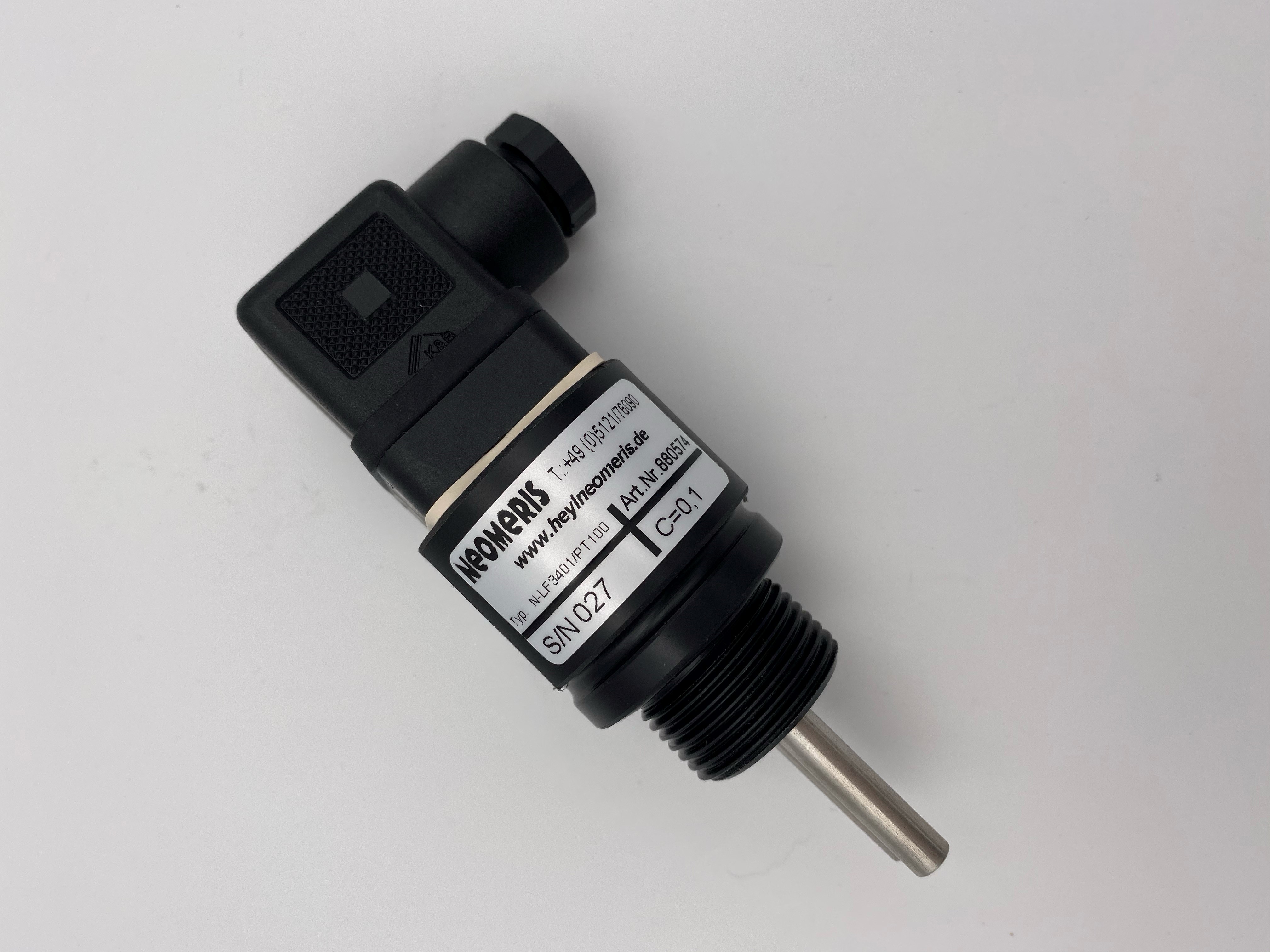 N-LF3401 conductivity measuring cell with PT100, screw-in cell and solenoid valve connector