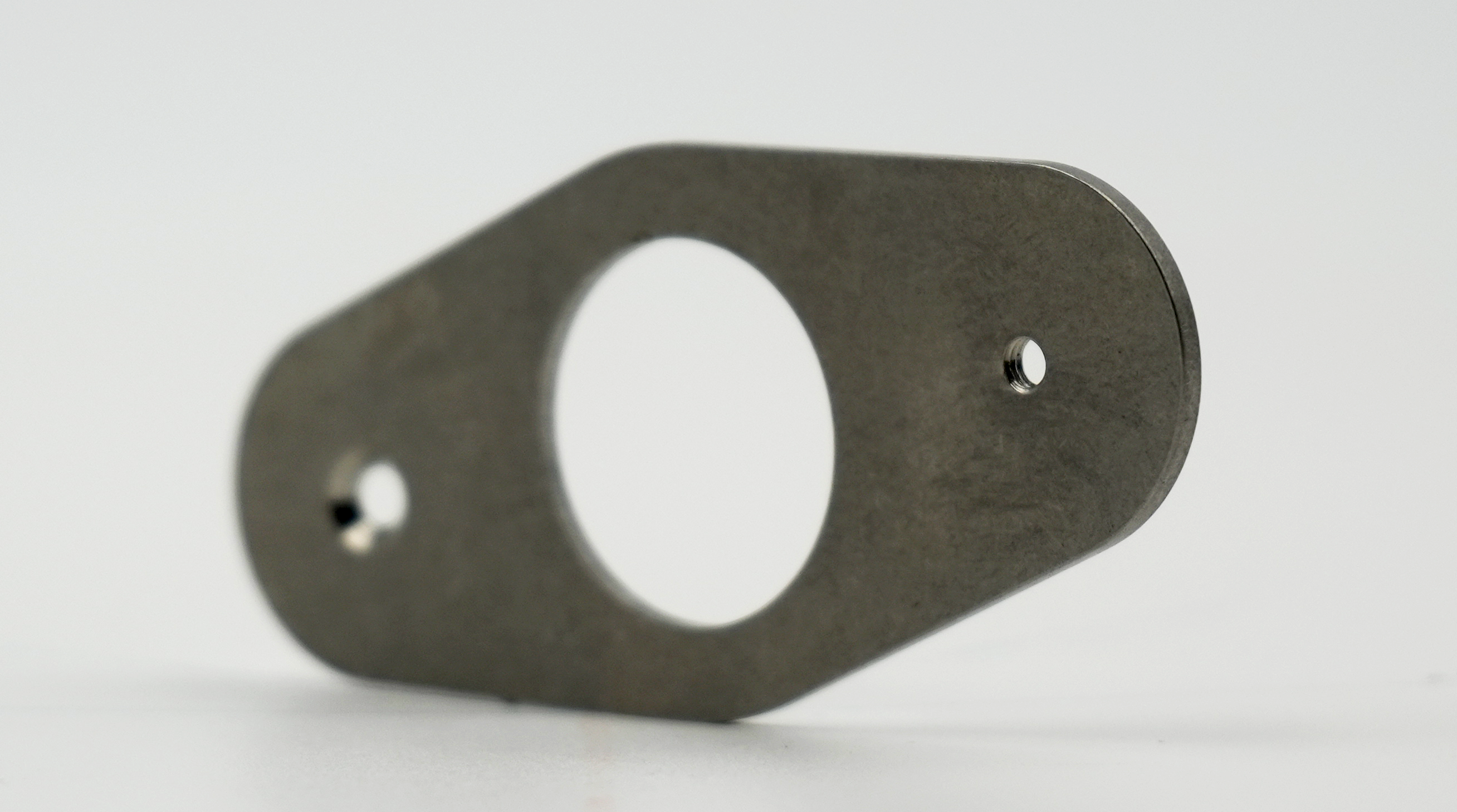 Viewing window holder with countersink and 1.5 thread for the measuring chamber with double glazing, side view right